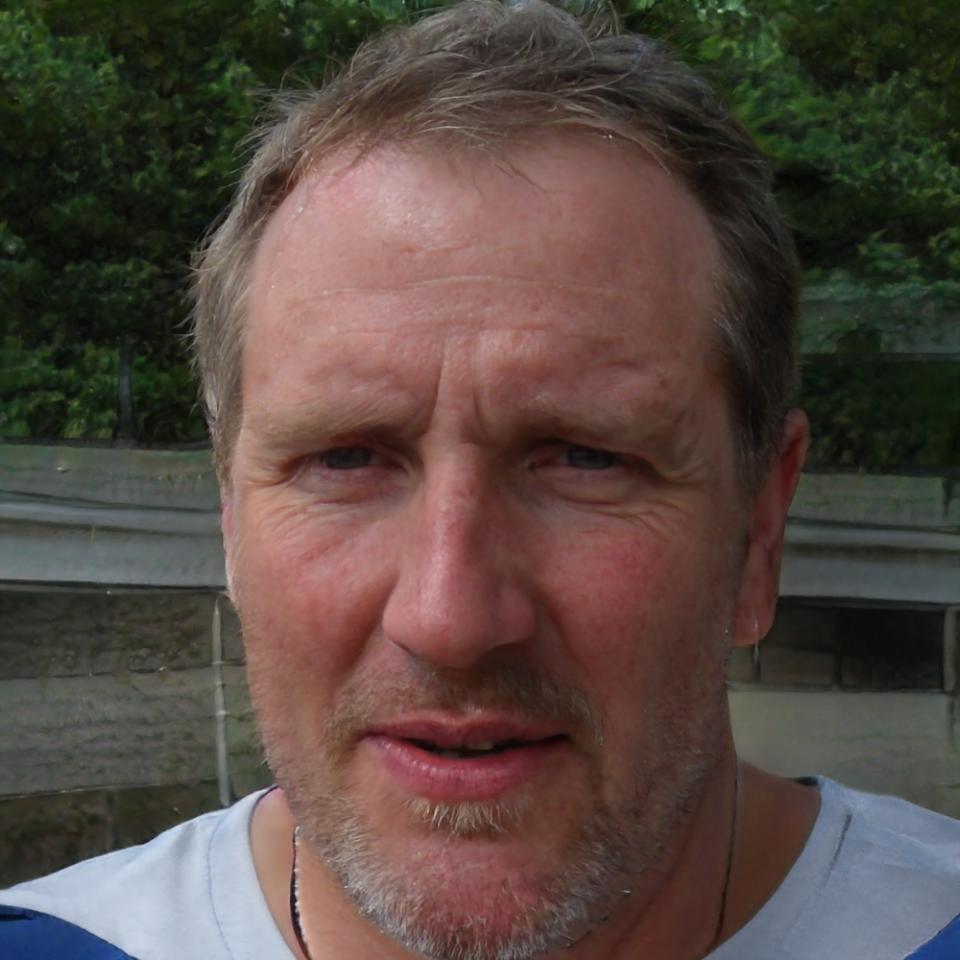 Portrait von Adrian Hofmann